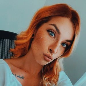 Meet your Posher, Tessa